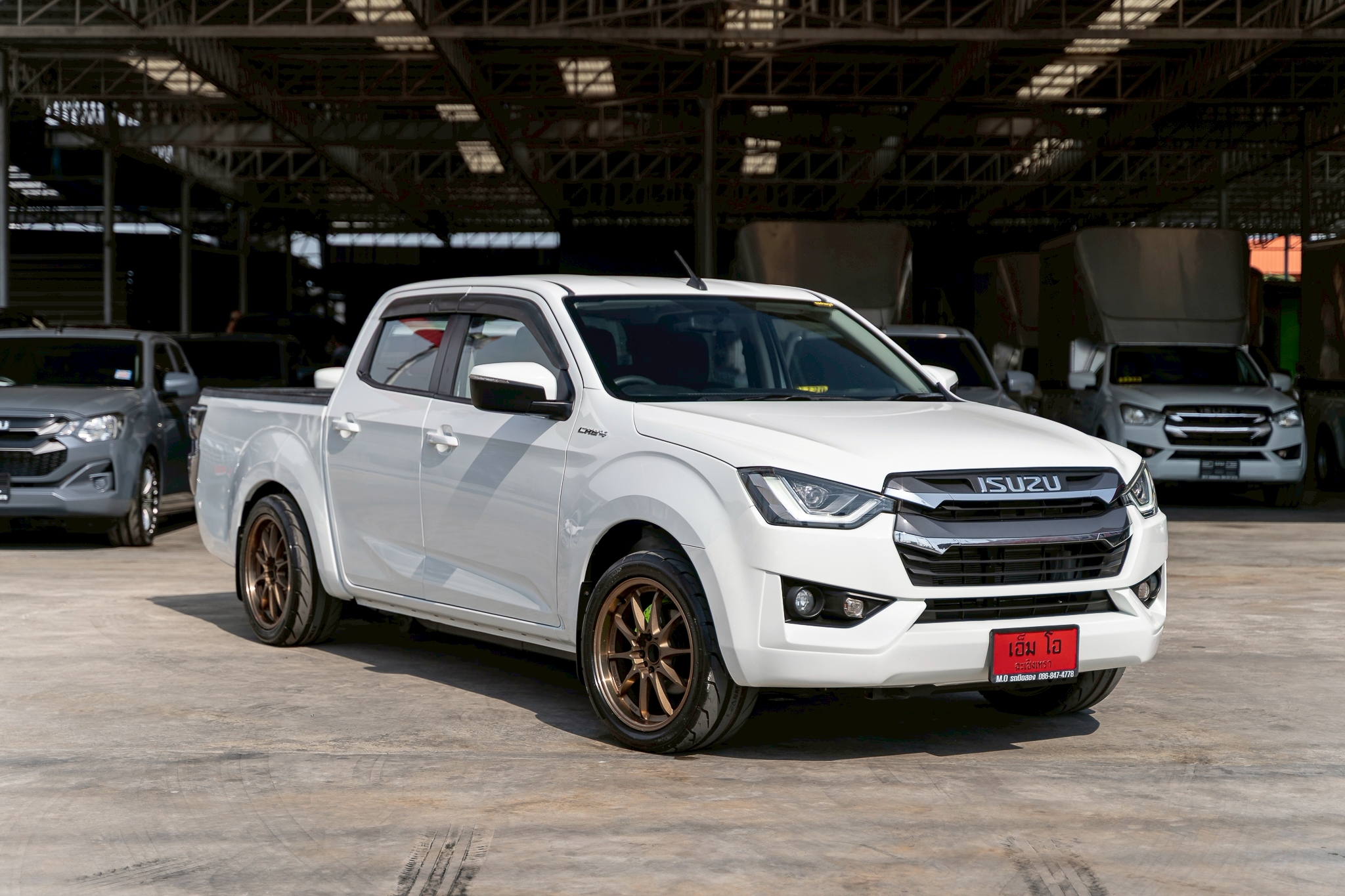 ISUZU Dmax Cab4 1.9 L DA