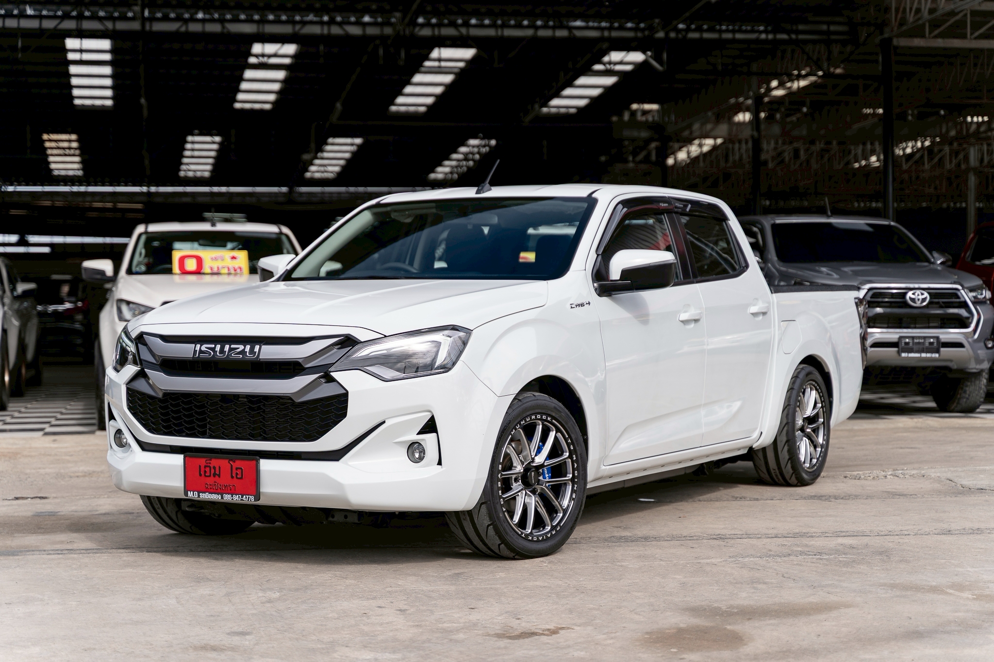 ISUZU Dmax cab4 1.9 L DA